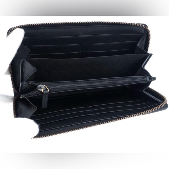 NEW GUCCI BLK LEATHER BLIND FOR LOVE ZIP AROUND LONG CLUTCH WALLET W/BOX UNISEX - Picture 5 of 6